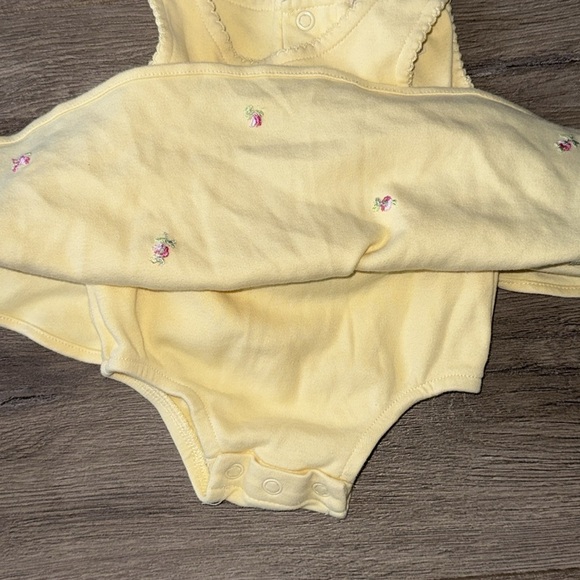 *SOLD*Classic Pooh Yellow Baby Summer Dress with Pink Accents - Picture 5 of 5